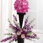 Reception centerpiece with black accents